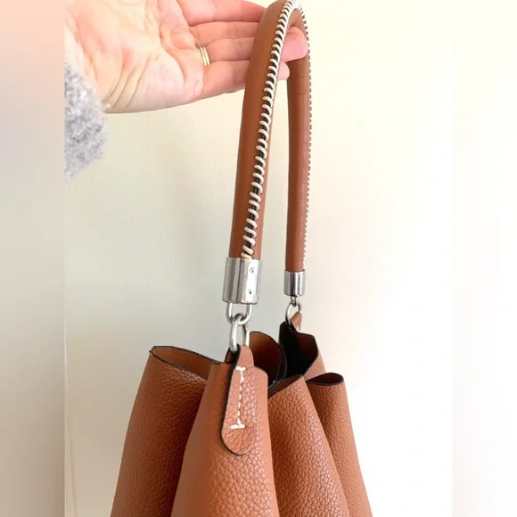 Zara Purse - Picture 2 of 4